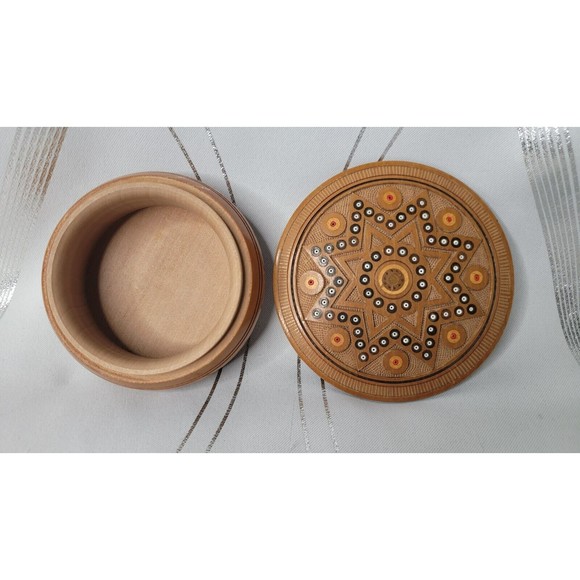 Decorative Handcrafted Carved Wooden Box w/ Inlaid Beads & Wood‎ Gorgeous! - Picture 2 of 10